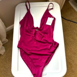 NWT Andie Swimwear Santorini One Piece XL Plum Swimsuit AO212
